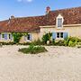 Spacious Farmhouse With Garden in Val de Loire