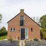 Peaceful Bungalow Near Forest Edge
