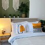 Luxury 2 Bed Apt Seaview By Urban Roost