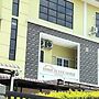 Home Suite Home Singkawang