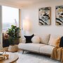 Lakeside 3-bed Apartment With Jacuzzi