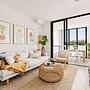 Coastal 2-bed Apartment Near Beach