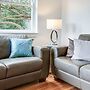 Art Deco 2-bed Close to City and Harbour