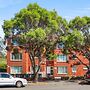 Cosy Sydenham 1-bed by Inner-west's Attractions