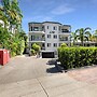 2-bed Escape With Pool, Steps From Torquay Beach