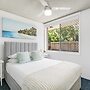 Cosy Ground Floor Unit Moments From The Beach
