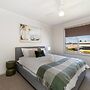 Large Upstairs Family Stay Near Middleton Beaches