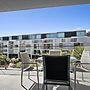 Trendy 1-bed Retreat in Fremantle With Rooftop