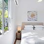 Bright 3-bed With Garden by Banks Street Reserve