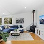 Tranquil 2-bed Family Home With Deck Among Trees