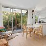 Lovely Harbourside 1-bed Close To Sydney Landmarks