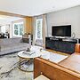 2 Mi to Uscg Academy! Convenient New London Home