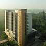 Hotel Neo Kota Baru Parahyangan