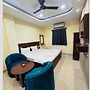 Fabhotel Hi Rise
