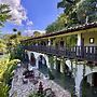 GARDEN HOTEL