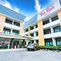 The Rich Hotel
