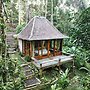 The Karu Cabin by AGATA