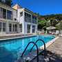 Villa in Toulon With Pool and Mont Faron Views