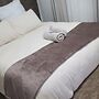 Two bed Nyanga Lakeside Cottage - 2298