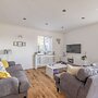 Host Stay Meadow Way