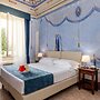 Hotel with swimming pool in Riparbella