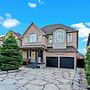 GLOBALSTAY Luxury 4 Bedroom House
