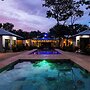 2 Blu Moons Boutique Hotel & Retreat