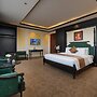 Grand Luxury Hotel