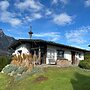 Cozy Holiday Home With Mountain Views