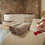 QT suite & luxury