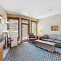 Ski-in/ski-out Condo w/ Views in Olympic Valley