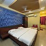 Hotel Asha Pride