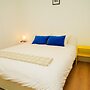 1BR Apt With Living Room Near CityArea