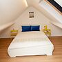 Modern 1BR 1LR Apartment Walk To Rabot