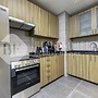 327 Bloomfields Magnificent 1BR Ajwan