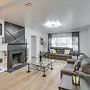 3BR Charming Retreat W & Deck & Wifi