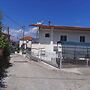 Cozy Grammatikou Home - Traditional Stay Parking