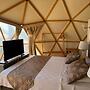 Lamoya Suites