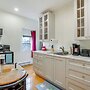 Apt in Historic Lynn Neighborhood: 2 Mi to Beach!