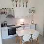 Apartments Ari i Segi