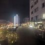 JinglaiHotel Weining Road Subway Station