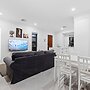 Premium Modern Homestay-Walk to Curtin University-Shared Kitchen