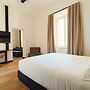 Cavour Suites