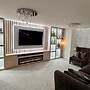 Luxurious Majestic 4 Bedroom- Free Parking