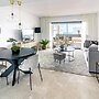 Djc- Modern 2 Bedroom Apartment Close to Beach