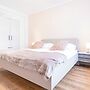Ideal 2BR 1LR Apt for 6P Donaustadt