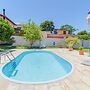 Casa com Piscina e Churrasqueira No Campeche