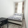 15 Min to Vienna Center - Affordable & Simple 5BR Apt with WIFI