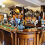 The Oaks Hotel