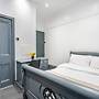 Sheffield 4 Bed Home by Broomhill Village